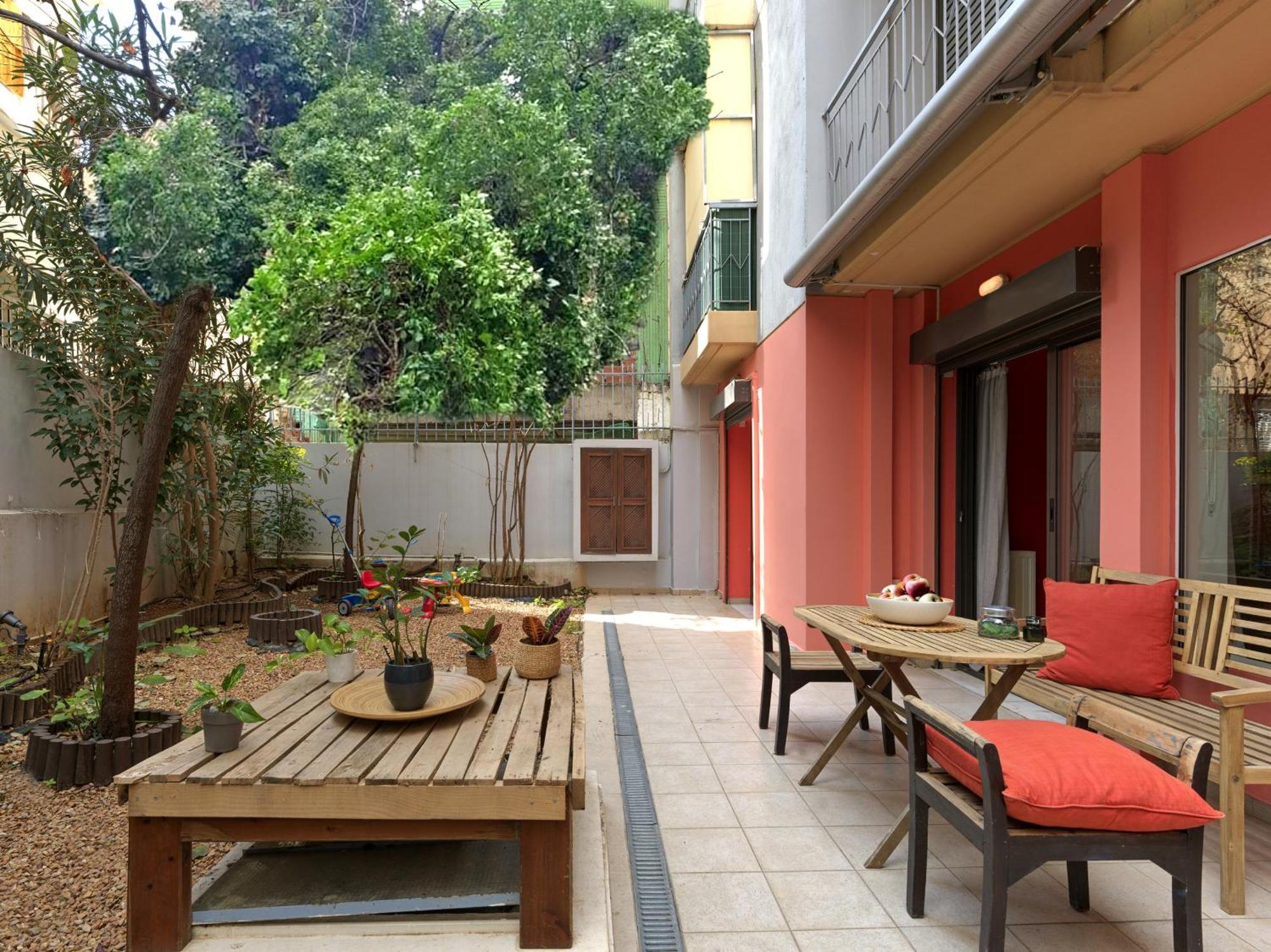 Koukaki Garden Escape Child Friendly Apartment Athens Luaran gambar